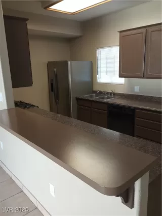 Photo #3: 2671233 Listing 