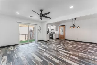 Photo #1: 2671237 Listing 