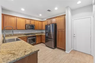 Photo #2: 2671258 Listing 