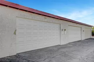 Photo #2: 2671263 Listing 