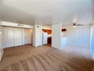 Photo #1: 2671275 Listing 