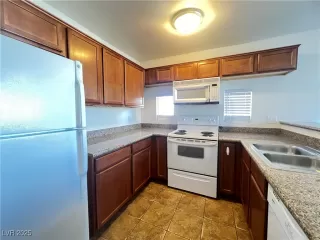 Photo #6: 2671275 Listing 