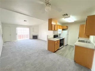 Photo #1: 2671295 Listing 