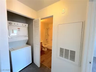 Photo #5: 2671295 Listing 