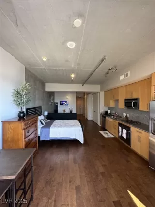 Photo #6: 2671298 Listing 