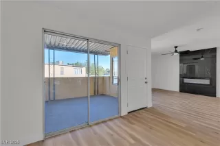 Photo #4: 2671376 Listing 