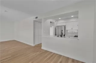 Photo #5: 2671376 Listing 