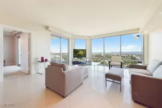 Photo #5: 2671380 Listing 