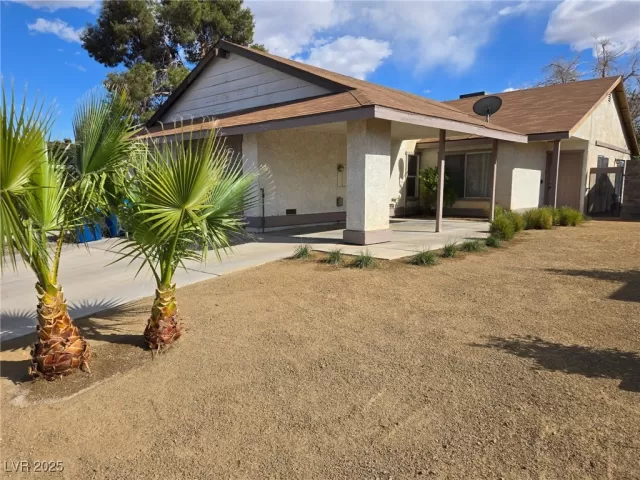 MLS: 2671412 Condo For Sale