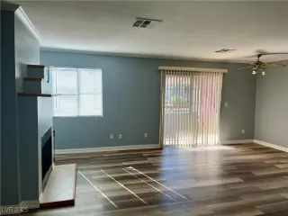 Photo #2: 2671429 Listing 