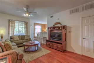 Photo #3: 2671433 Listing 