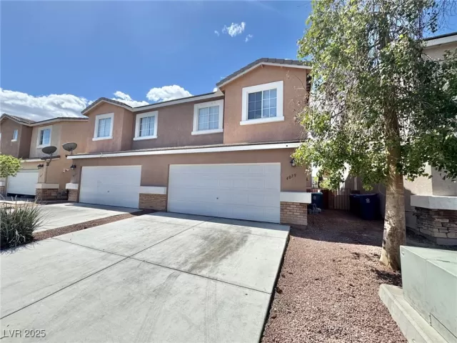 MLS: 2671466 Condo For Sale