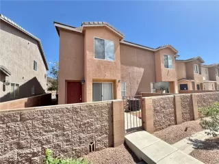 Photo #1: 2671466 Listing 