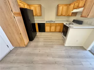 Photo #4: 2671466 Listing 