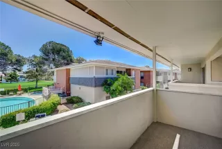 Photo #2: 2671504 Listing 