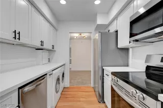 Photo #3: 2671504 Listing 