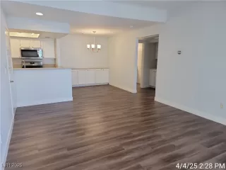 Photo #3: 2671515 Listing 