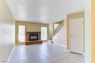 Photo #3: 2671529 Listing 