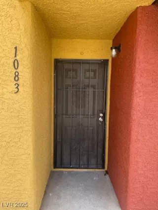 Photo #2: 2671568 Listing 