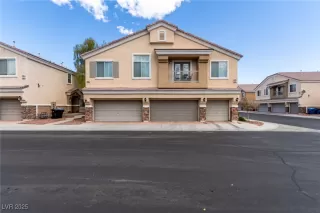 Photo #1: 2671589 Listing 