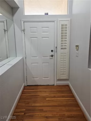 Photo #1: 2671616 Listing 