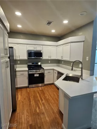 Photo #6: 2671616 Listing 