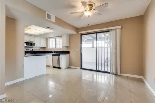 Photo #6: 2671655 Listing