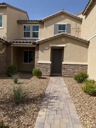 Photo #2: 2671660 Listing 