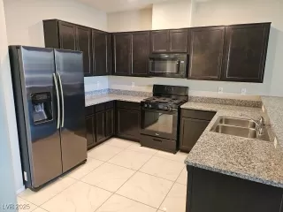 Photo #3: 2671660 Listing 