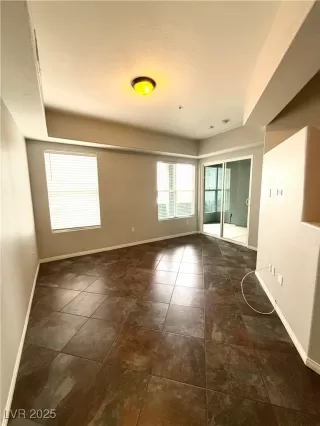 Photo #5: 2671698 Listing 