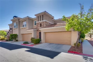 Photo #1: 2671710 Listing