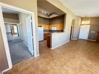Photo #6: 2671741 Listing 