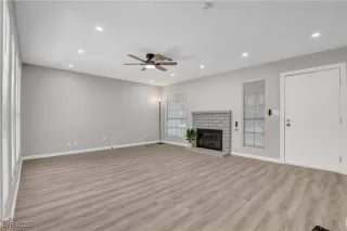 Photo #6: 2671782 Listing 