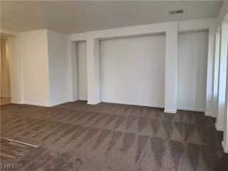 Photo #5: 2671786 Listing 