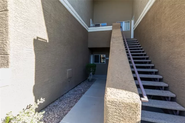 MLS: 2671892 Condo For Sale
