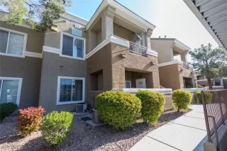 Photo #2: 2671892 Listing