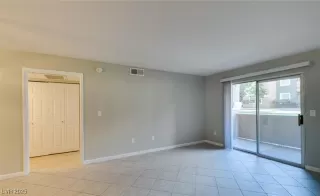 Photo #6: 2671919 Listing 