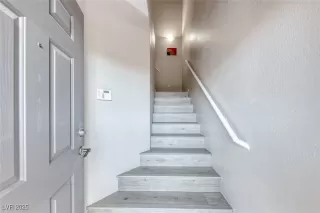 Photo #2: 2671920 Listing