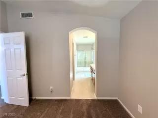 Photo #5: 2671924 Listing 