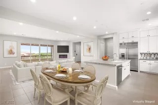 Photo #5: 2671931 Listing 