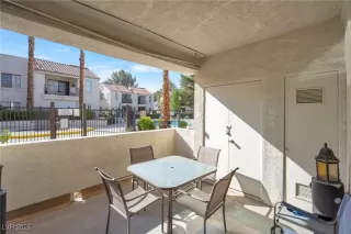 Photo #4: 2671939 Listing 