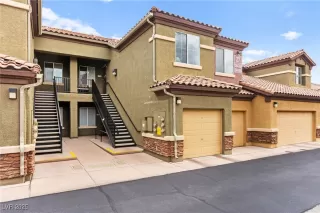 Photo #1: 2671948 Listing