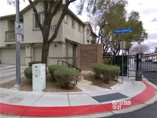 Photo #1: 2671955 Listing 