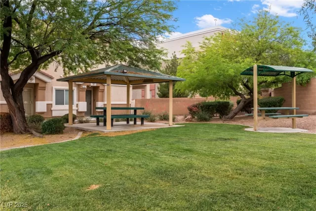 MLS: 2671956 Condo For Sale