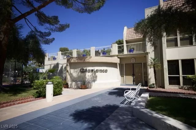 MLS: 2671979 Condo For Sale