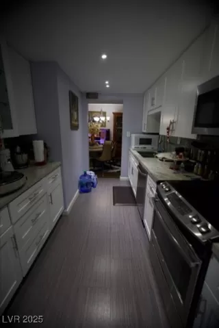 Photo #4: 2671979 Listing 