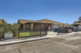 Photo #2: 2672006 Listing 