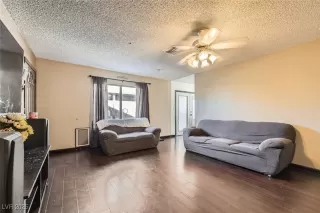 Photo #6: 2672006 Listing 