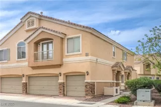 Photo #1: 2672024 Listing 