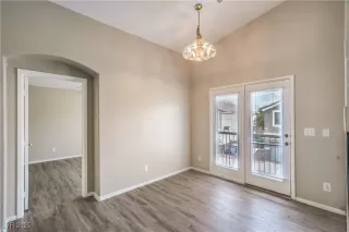 Photo #3: 2672024 Listing 